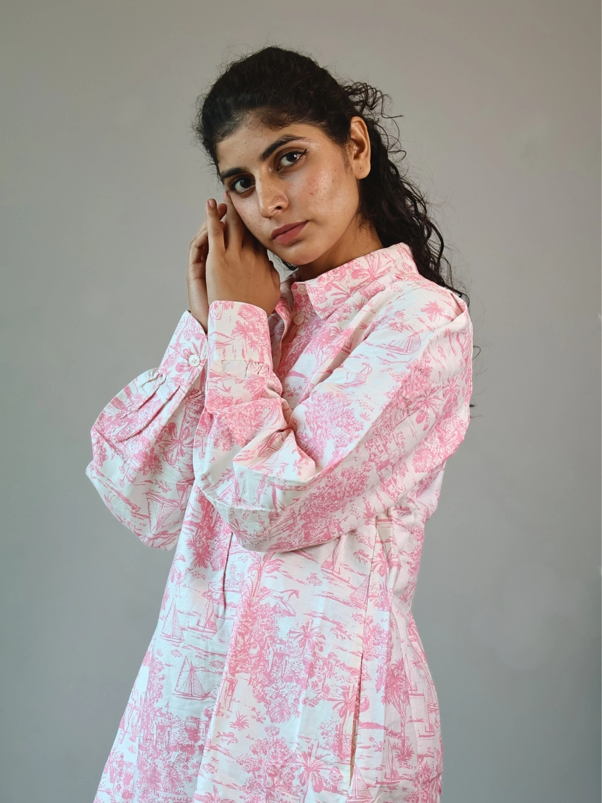 Woman wearing pink and white floral toile print shirt dress with invisible side pockets, Pocket Dress India