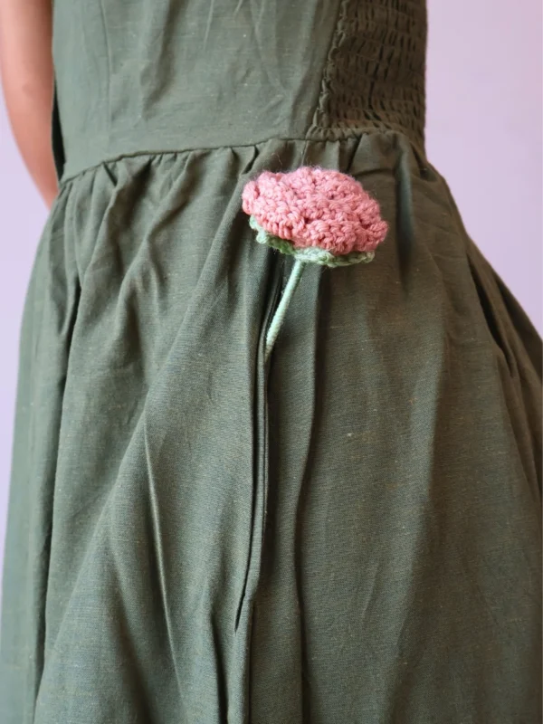 Olive V-Neck Midi Dress with Pockets | Pocket Dress Woman wearing olive green sleeveless V-neck midi dress with invisible side pockets, Pocket Dress India
