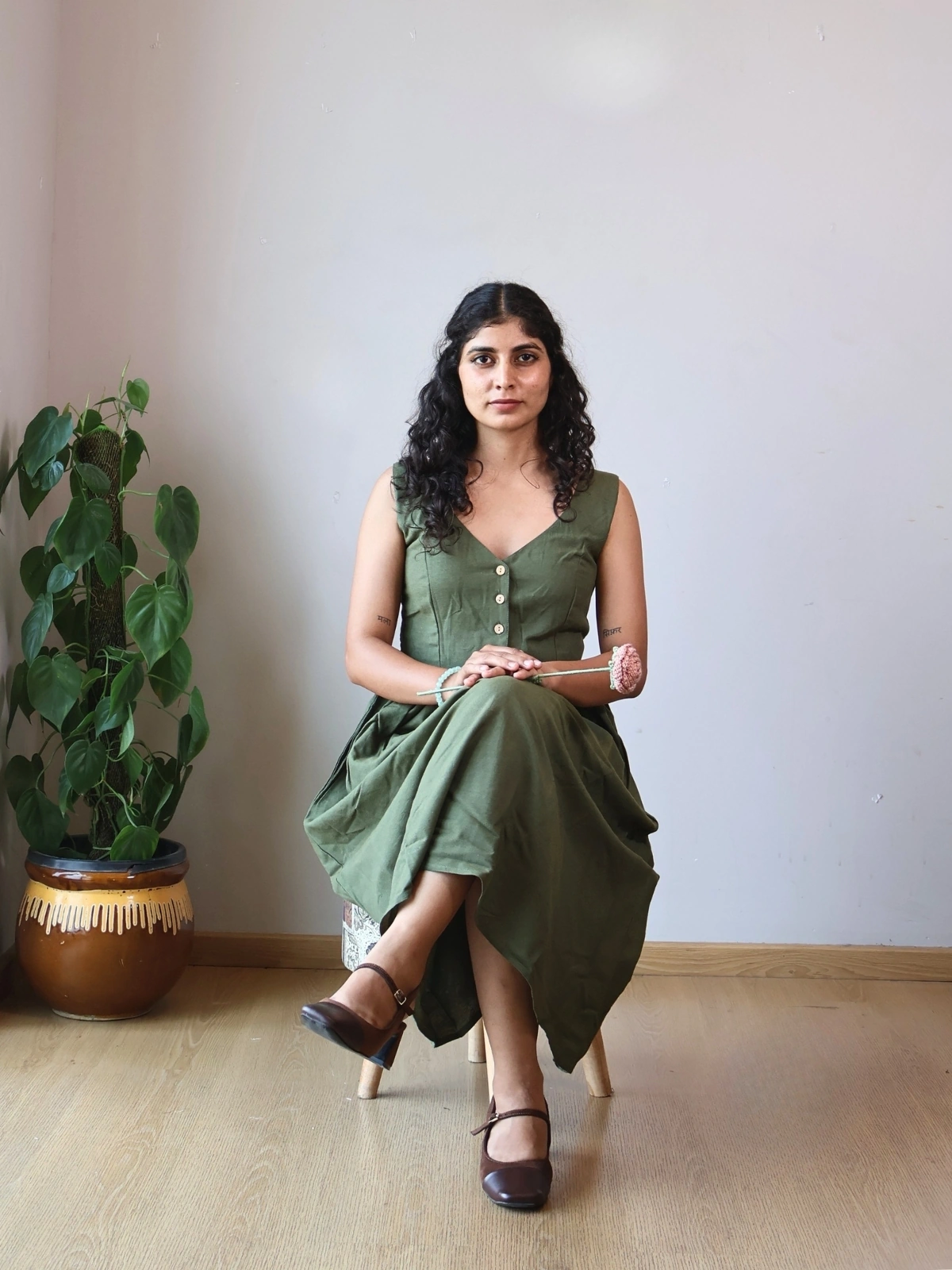 Olive v-neck midi dress with pockets, front view, Pocket Dress